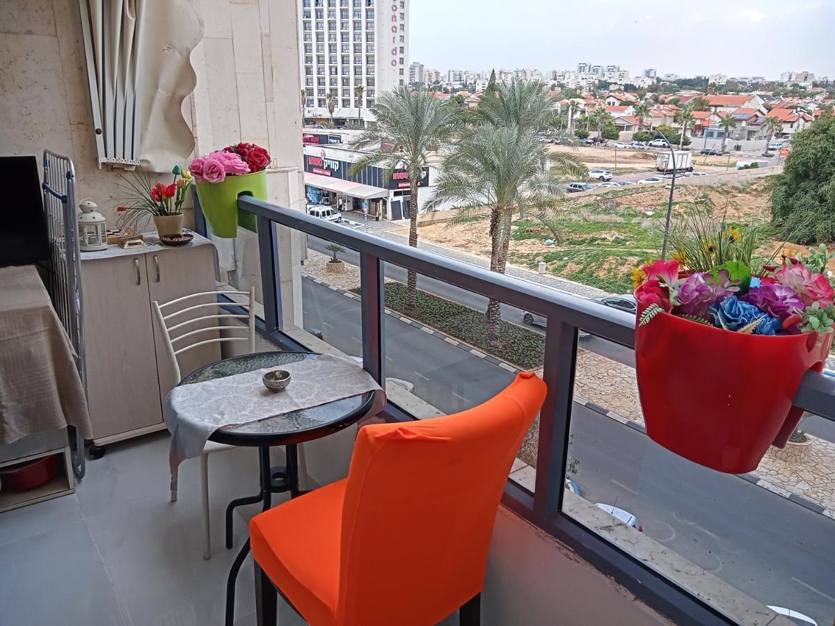 Marina Breeze Apartment Ашкелон Екстериор снимка