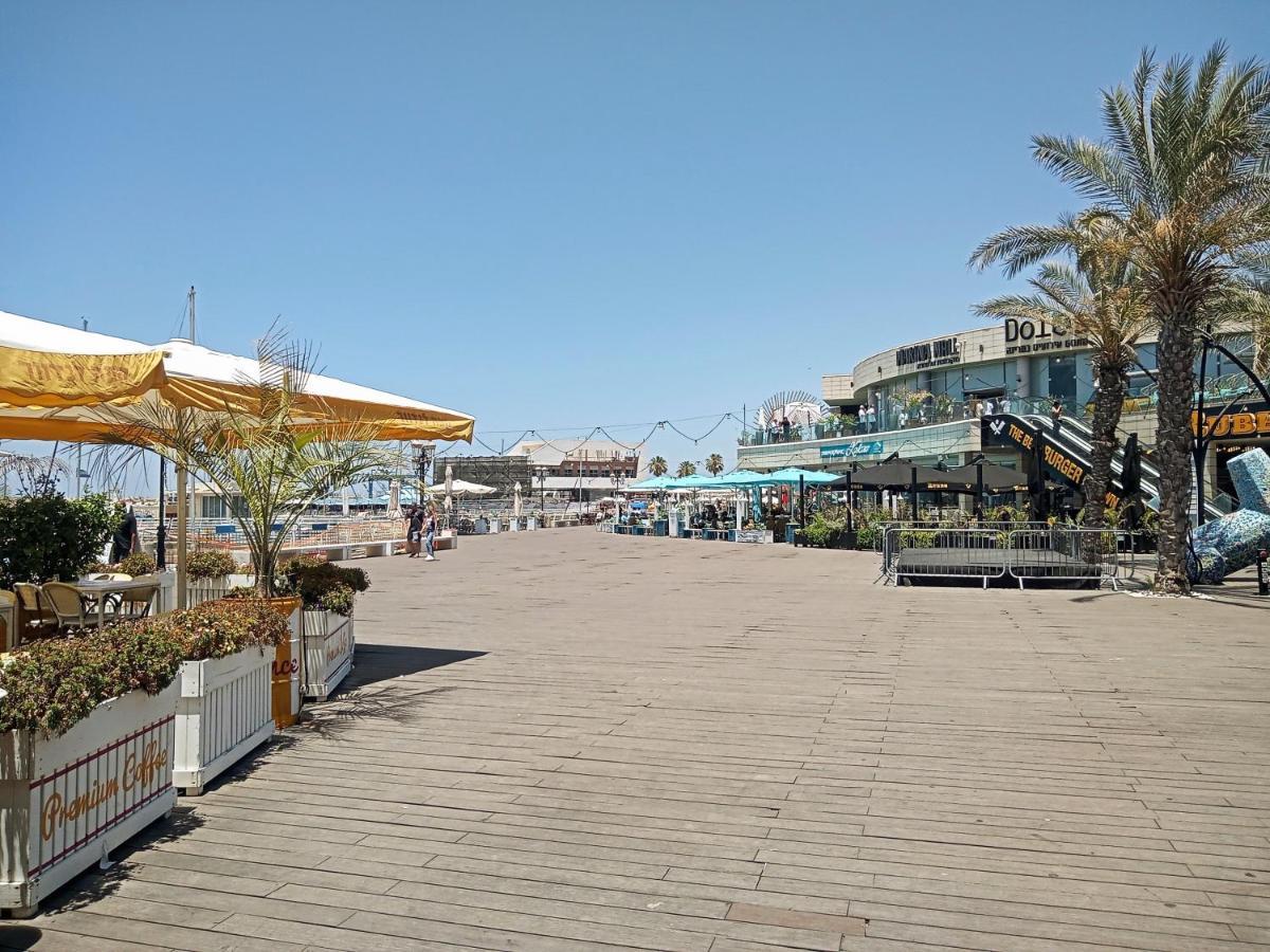 Marina Breeze Apartment Ашкелон Екстериор снимка