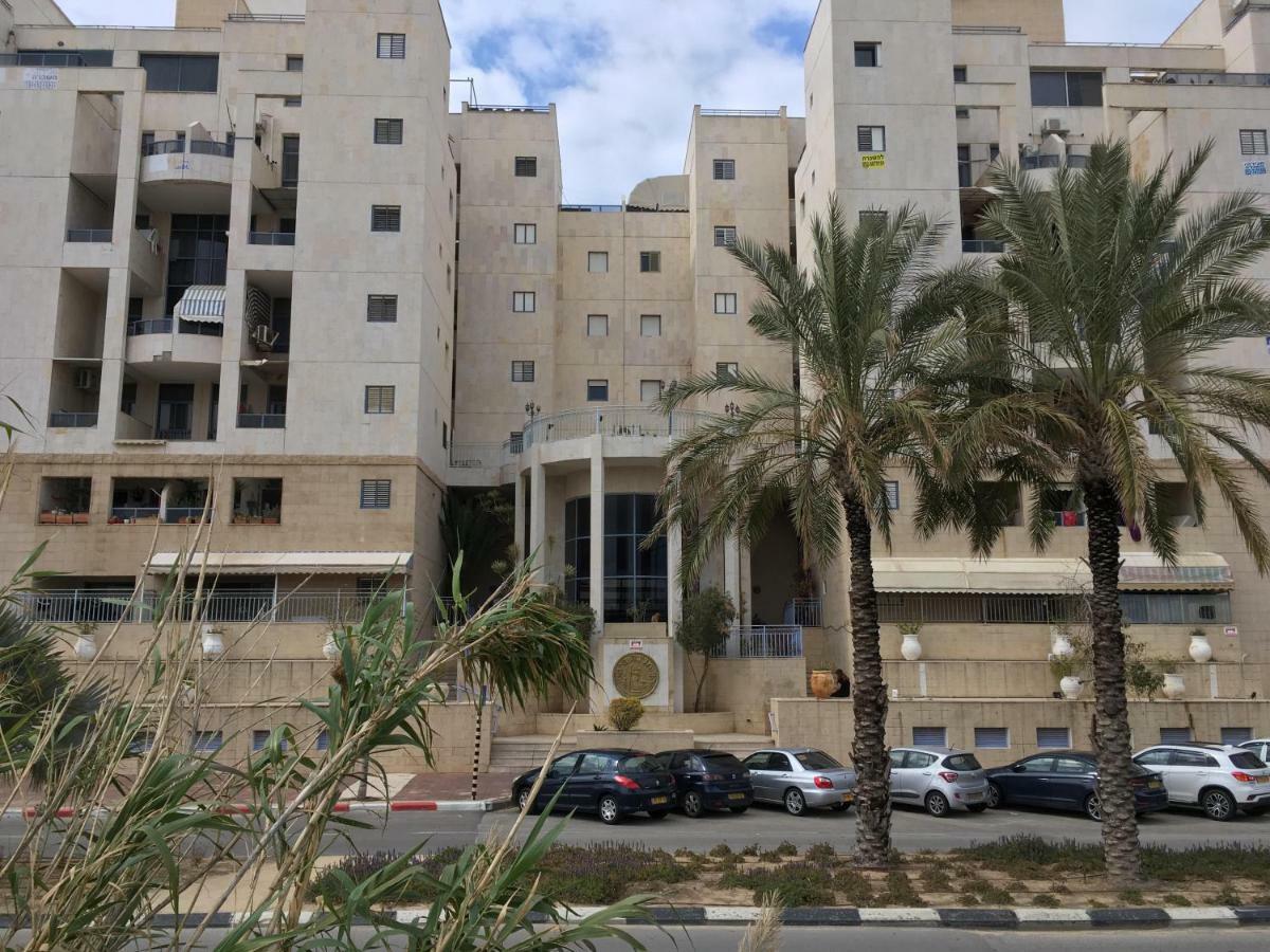 Marina Breeze Apartment Ашкелон Екстериор снимка